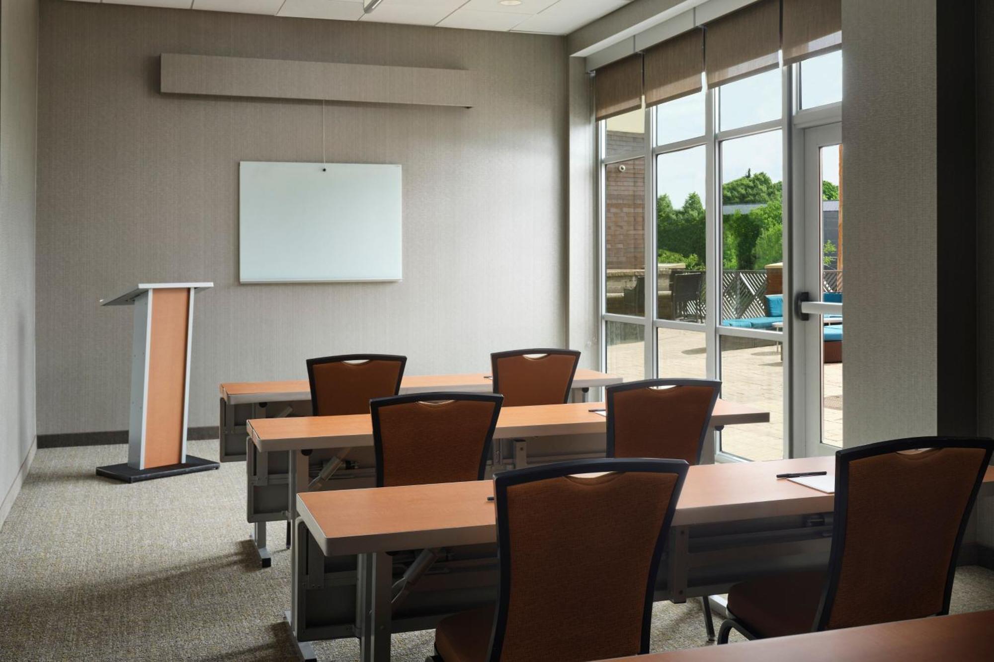 Springhill Suites By Marriott Pittsburgh Mt. Lebanon Ngoại thất bức ảnh